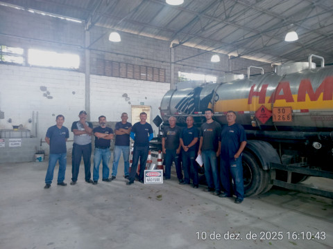 Treinamento sobre carga e descarga