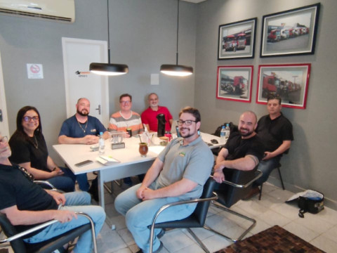 Diretoria reúne-se com gerentes de filiais