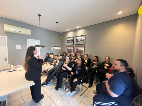 Setembro Amarelo é tema de palestras