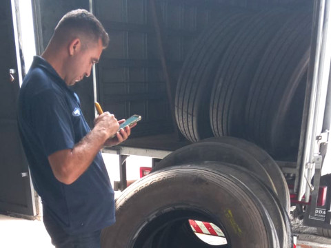 Destinação de pneus à reciclagem